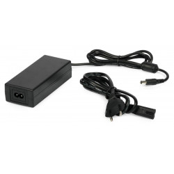 AC/DC adaptér 12V/5A /60W C7